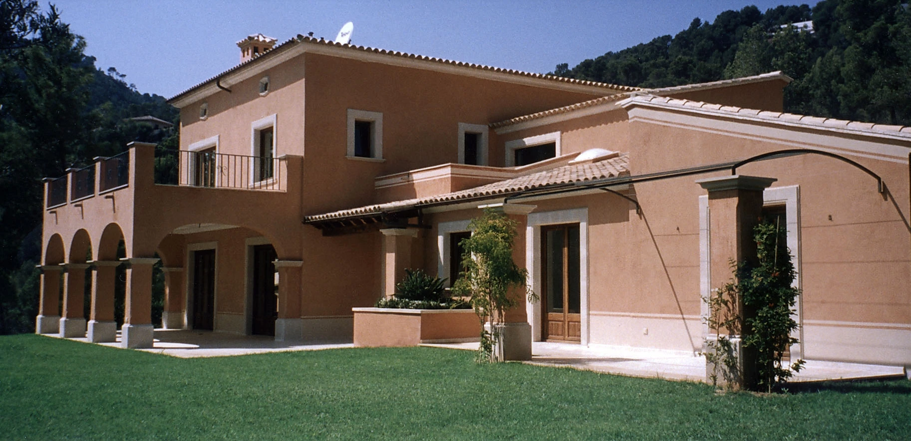 Villa de lujo en Mallorca integrada en el paisaje